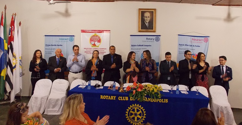 Nova diretoria do Rotary Club toma posse