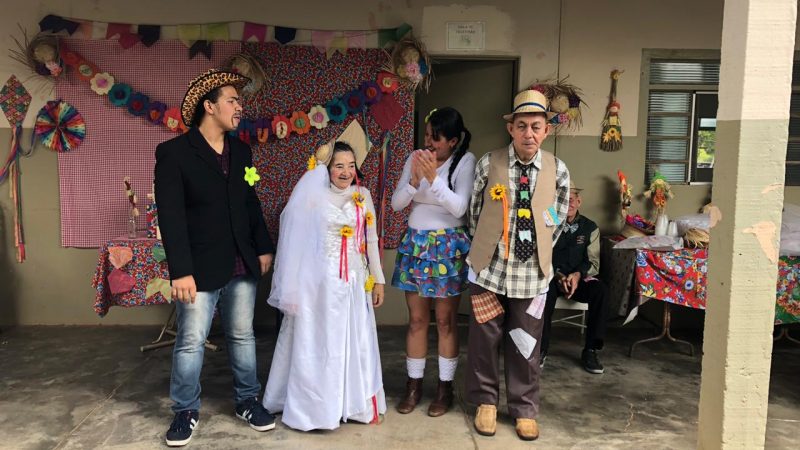 Amai promove tradicional festa junina aos idosos
