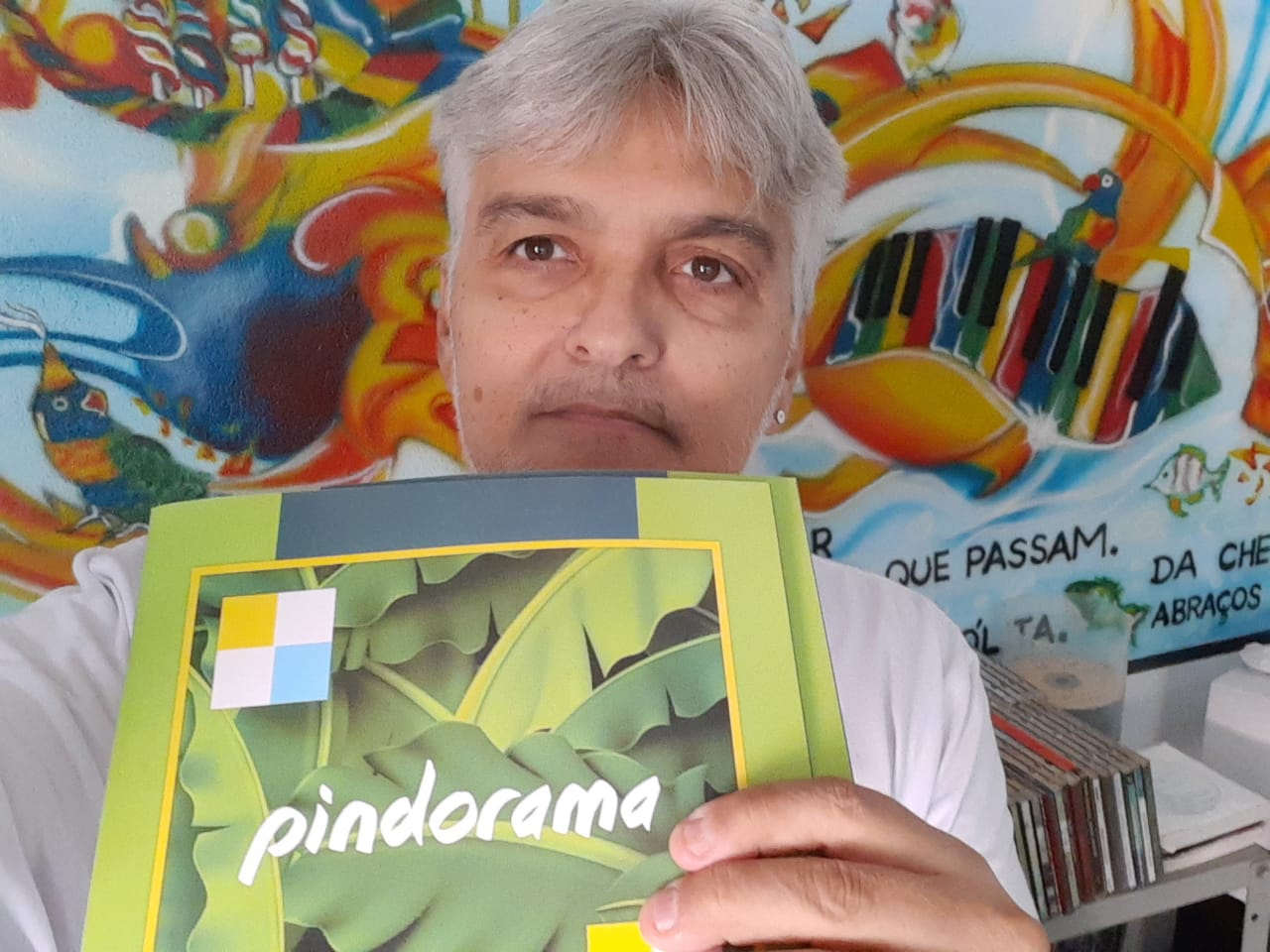 Fred Souza lança livro Pindorama com histórias de vida