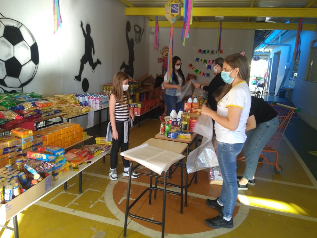 Escola Caracol/Podium Saber realiza ‘Desafio Solidário’ para arrecadar alimentos