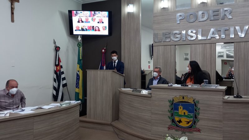 Oswaldo Gomes Junior recebe homenagem na Câmara e reforça a importância das doações de órgãos