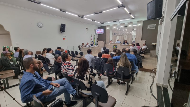 Vereadores homenageiam Shimada, Oswaldo Cardoso e Professora Elisa; Roberto Gonçalves cria Semana Municipal de combate ao câncer