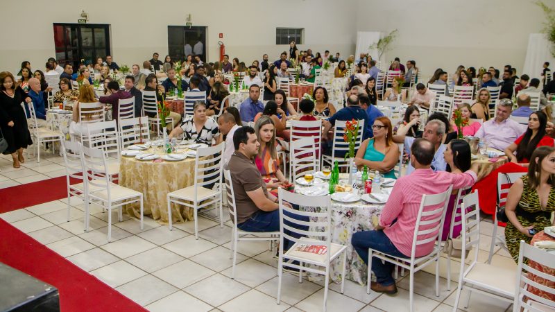 Evento Destaque Regional premia mais de 100 empresas e personalidades da região