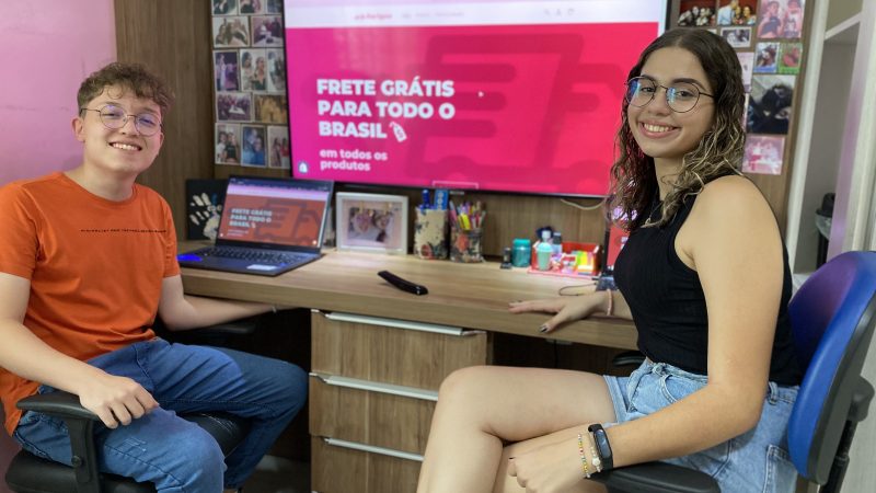 Jovens empreendedores de Mirandópolis fundam uma startup de vendas pela internet e já garantem lucro em apenas quatro meses