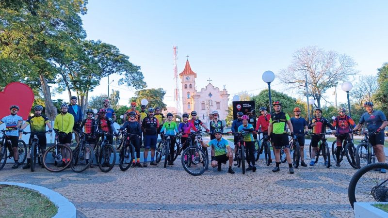 Ciclistas se reúnem em Mirandópolis para pedal preparatório ao percurso Caminho da Fé