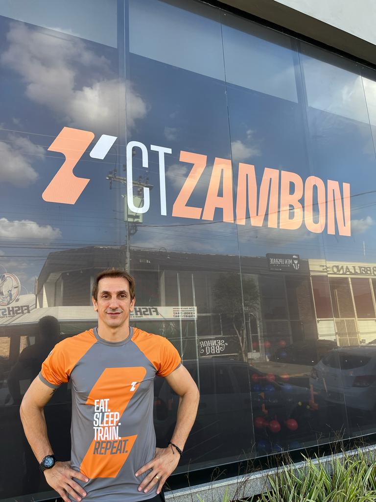 Do futsal à educação física: a marcante trajetória que moldou a vida de Thiago Zambon