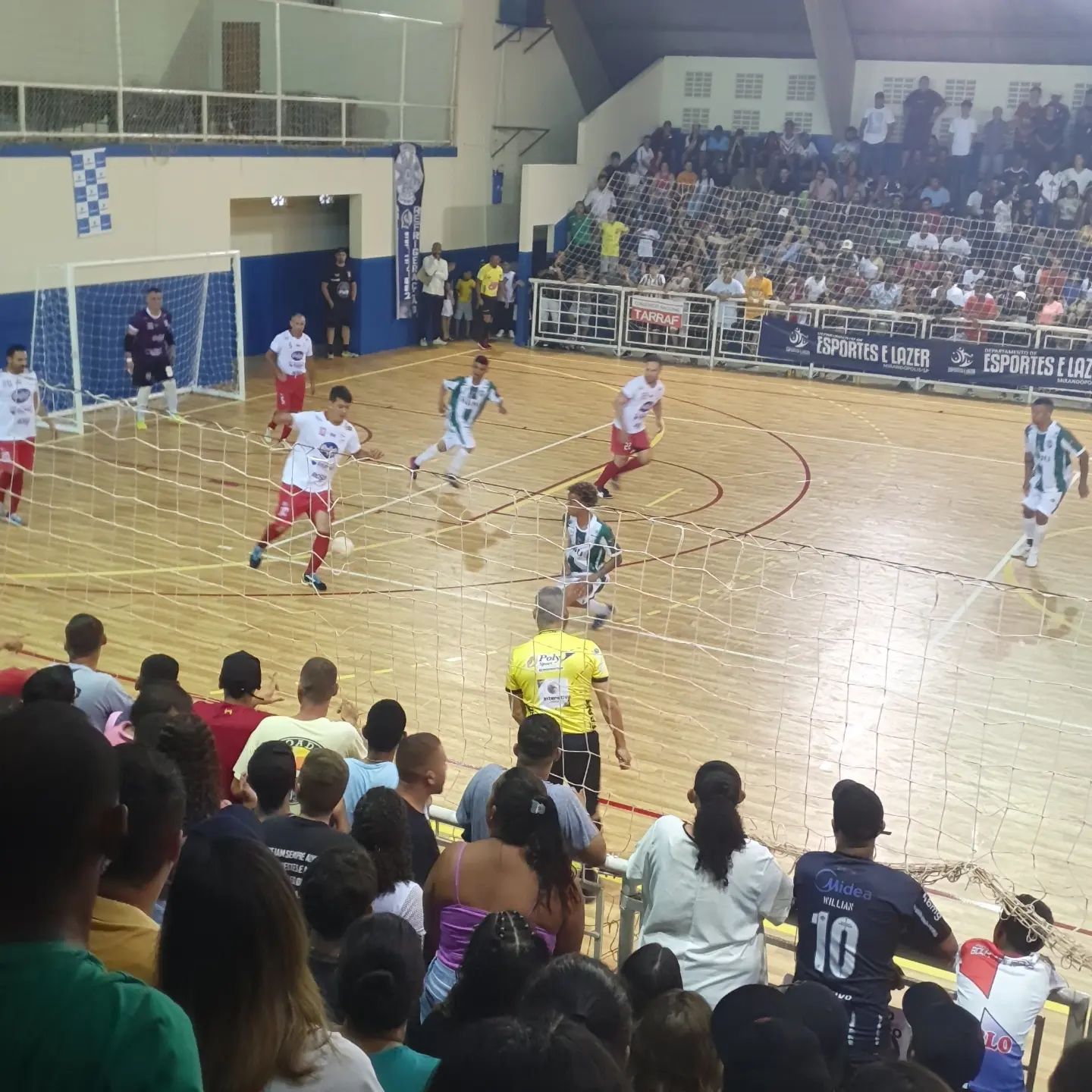 Com 10 equipes inscritas, Campeonato Comercial de Futsal começa nesta terça-feira (16)