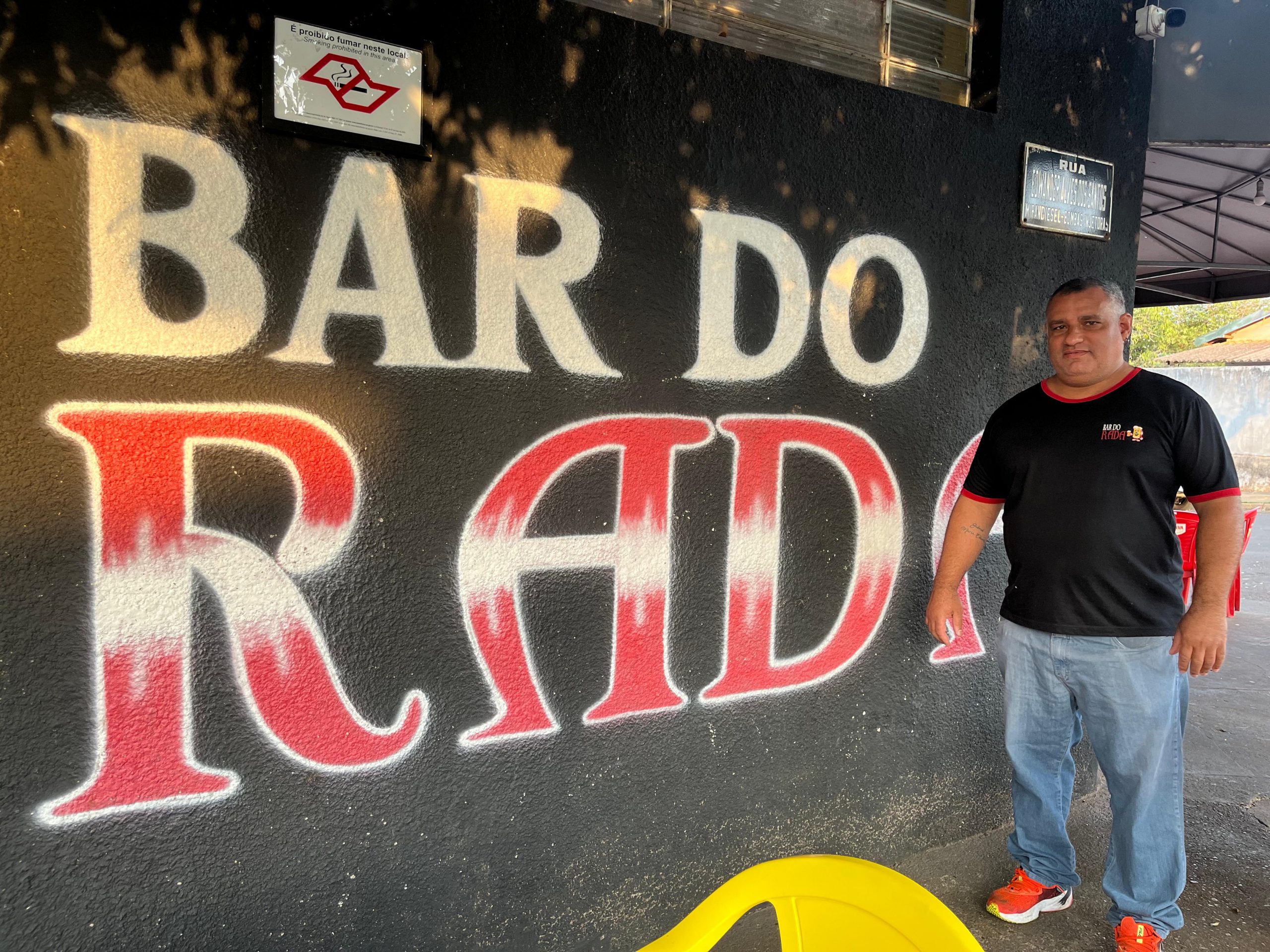 Da infância no sítio ao empreendedorismo: a trajetória de Radames no Bar do Rada